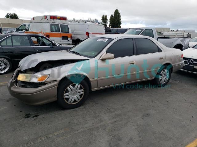 toyota camry le 2001 4t1bf22k31u969959
