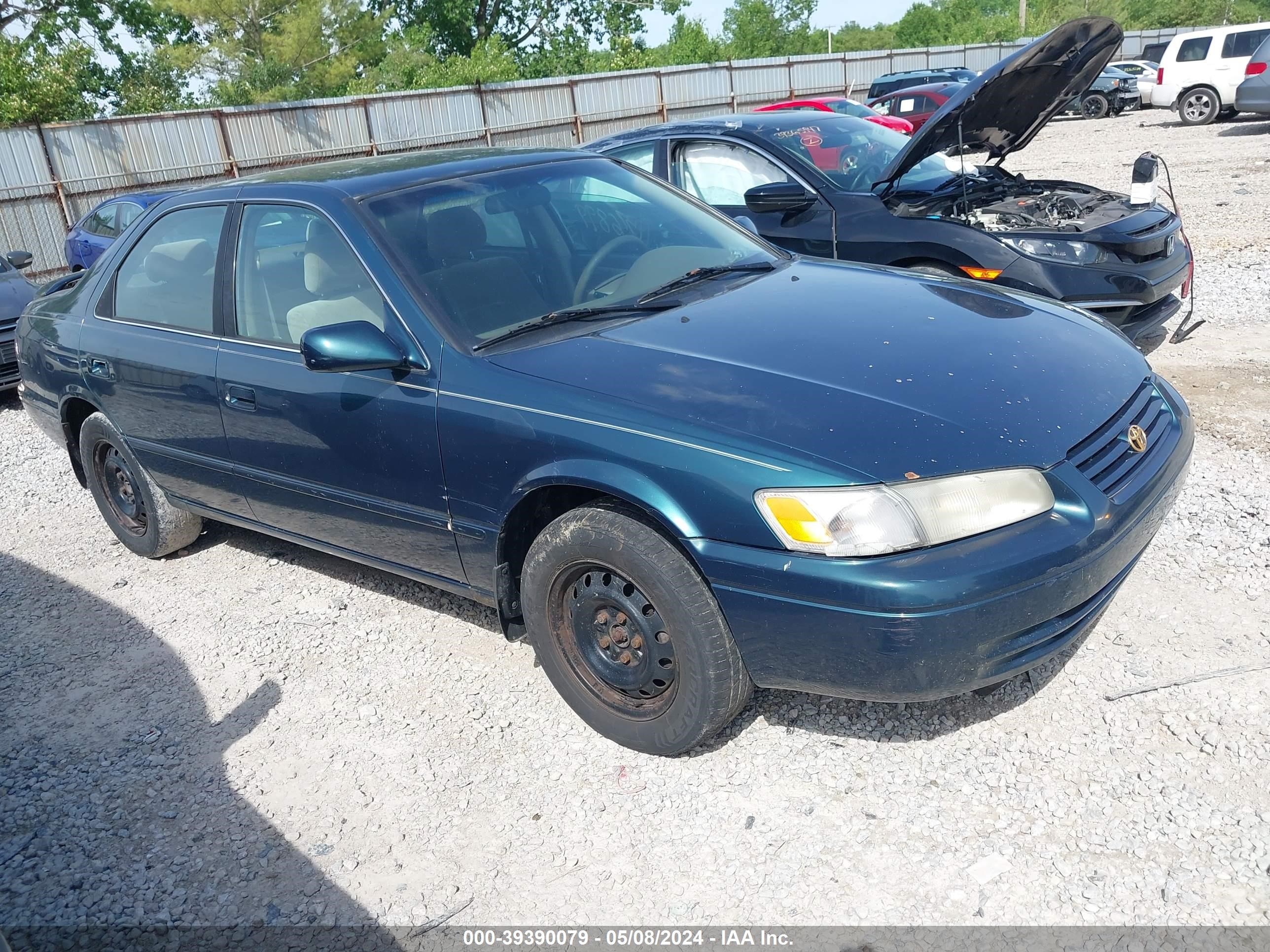 toyota camry 1998 4t1bf22kxwu927750