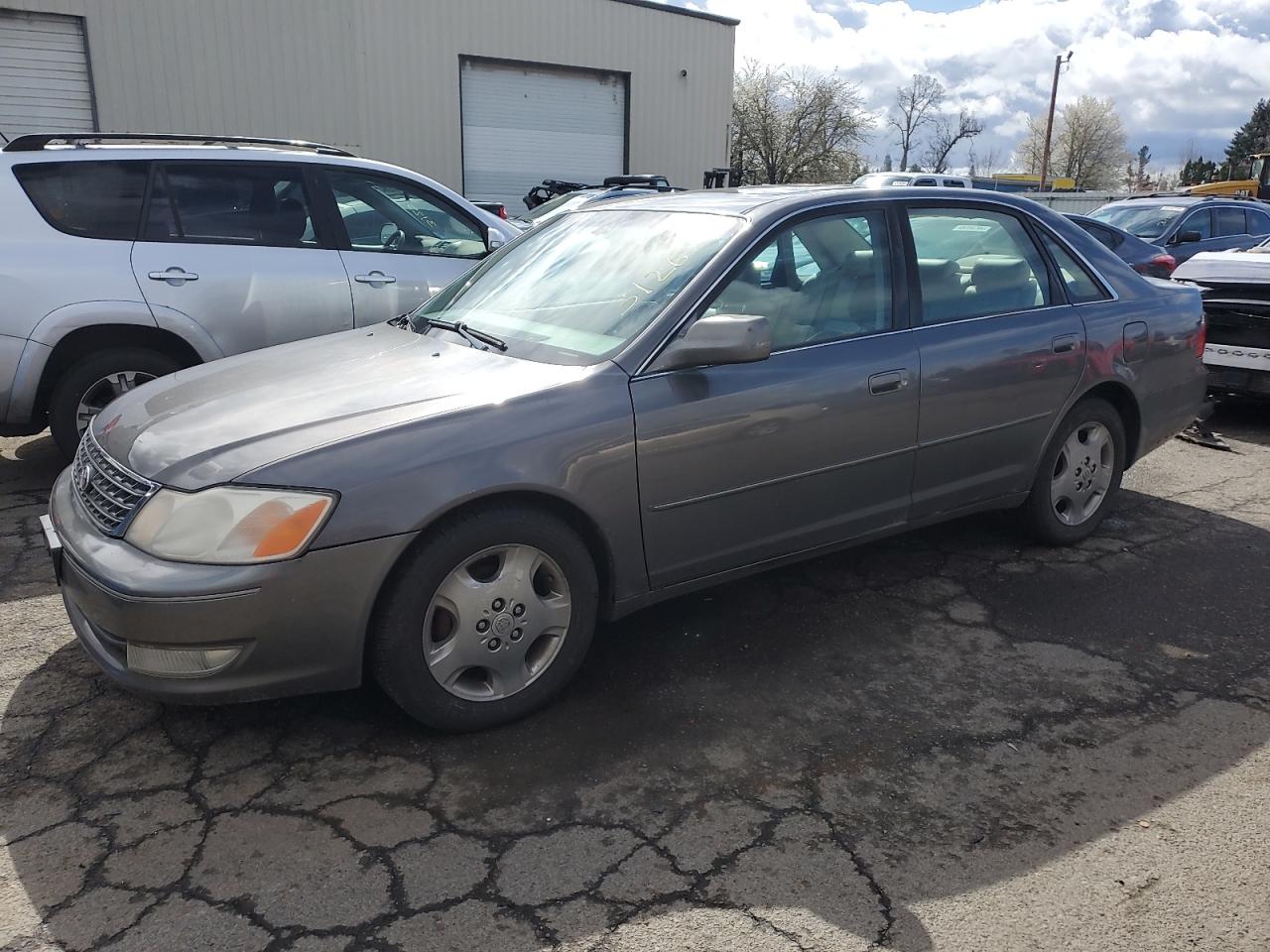 toyota avalon 2003 4t1bf28bx3u268488