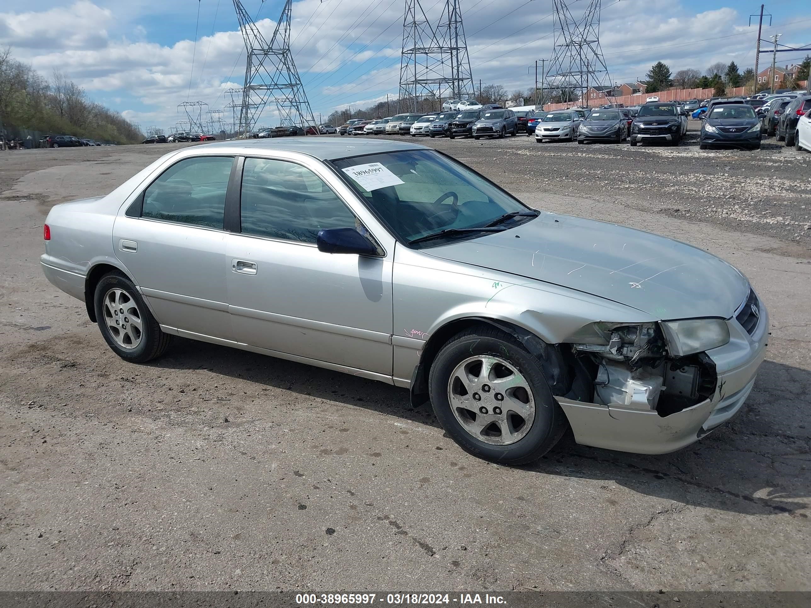 toyota camry 2000 4t1bf28k3yu100327