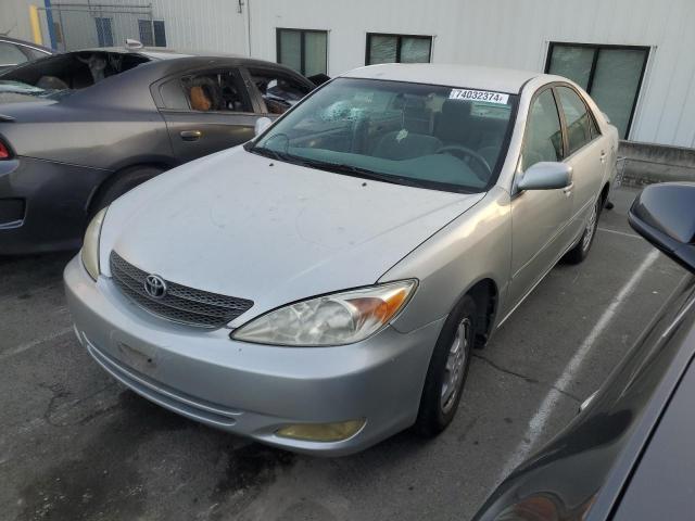 toyota camry le 2002 4t1bf30k02u501844