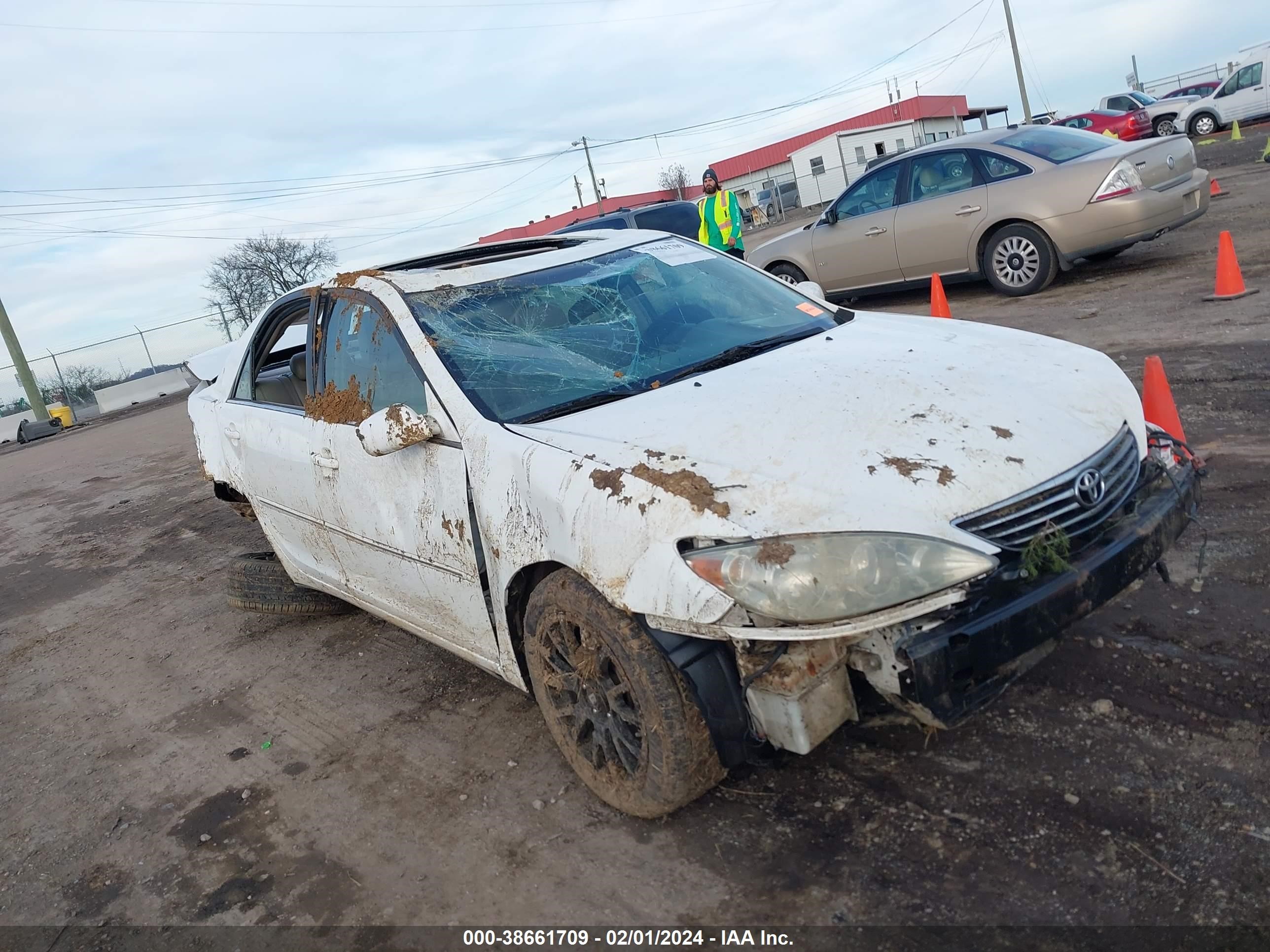 toyota camry 2005 4t1bf30k15u611452