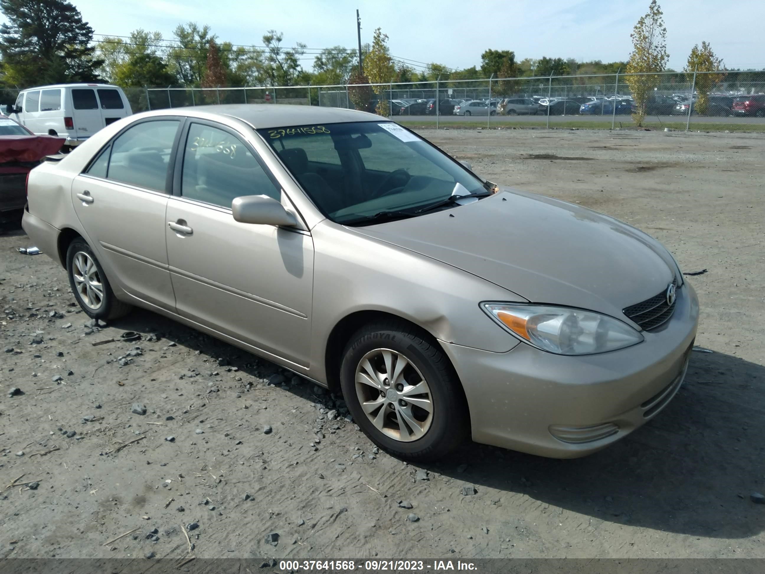 toyota camry 2004 4t1bf30k24u582395