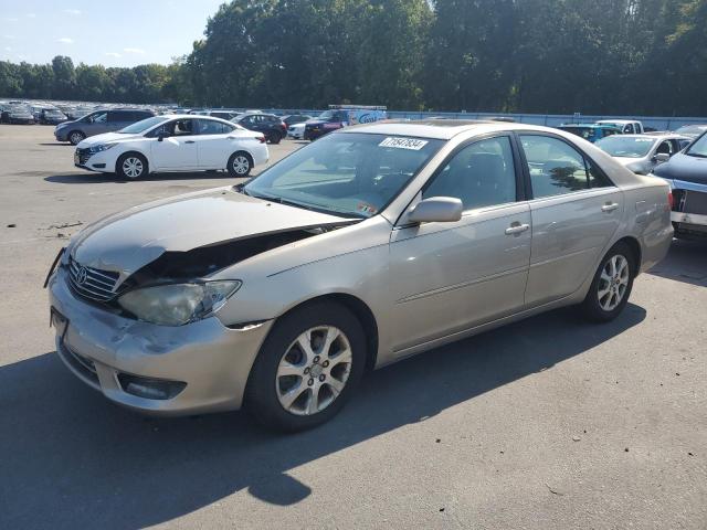 toyota camry le 2005 4t1bf30k25u613999