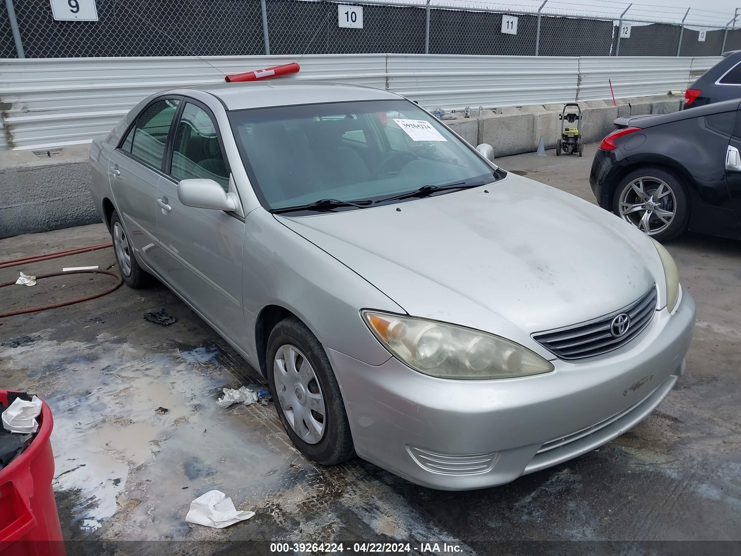 toyota camry 2005 4t1bf30k35u099323