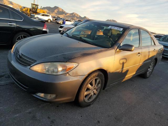 toyota camry le 2004 4t1bf30k94u585228