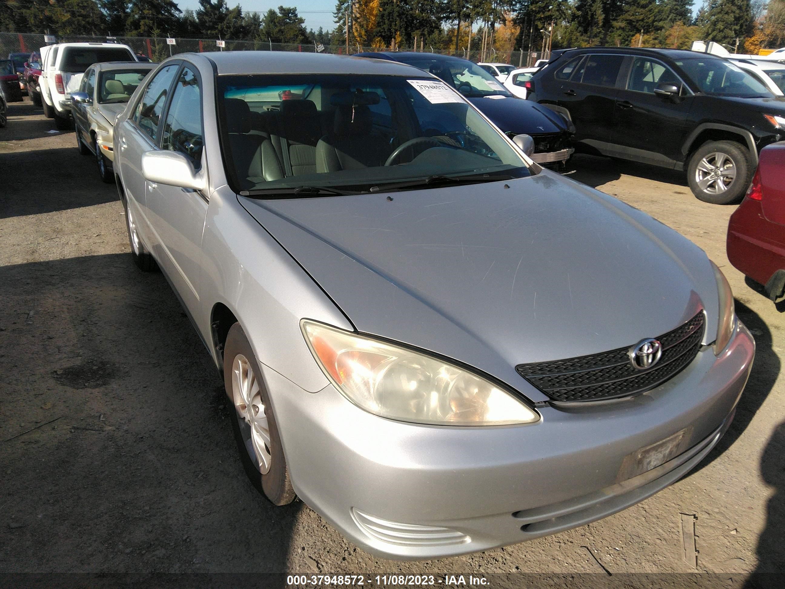 toyota camry 2004 4t1bf30k94u588565