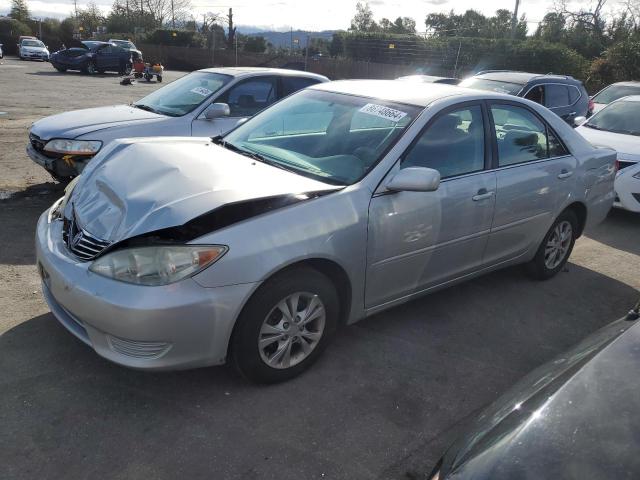 toyota camry le 2005 4t1bf30k95u090187