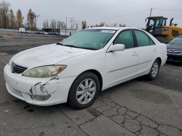 toyota camry le 2005 4t1bf32k15u097843