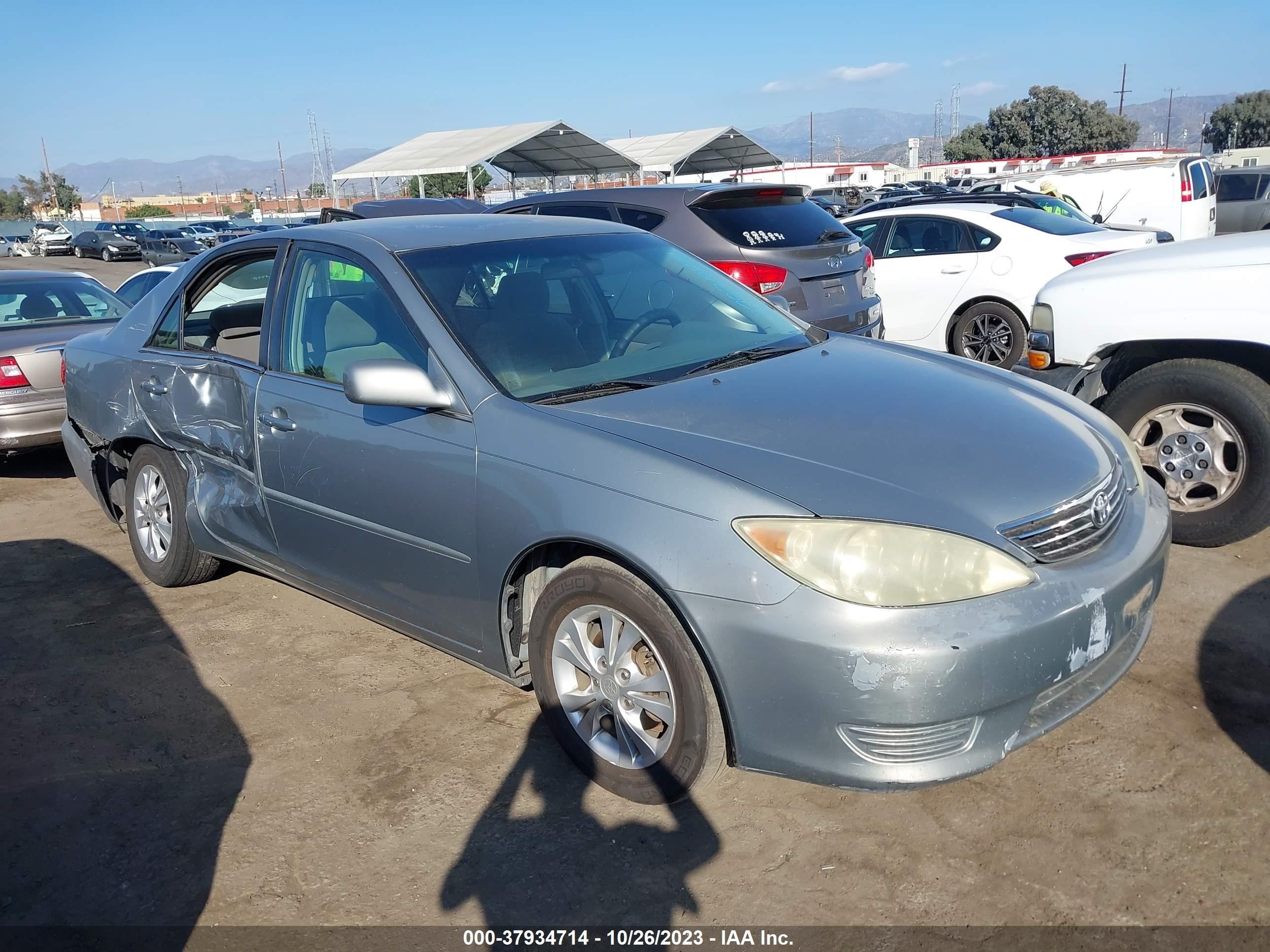 toyota camry 2005 4t1bf32k15u596237