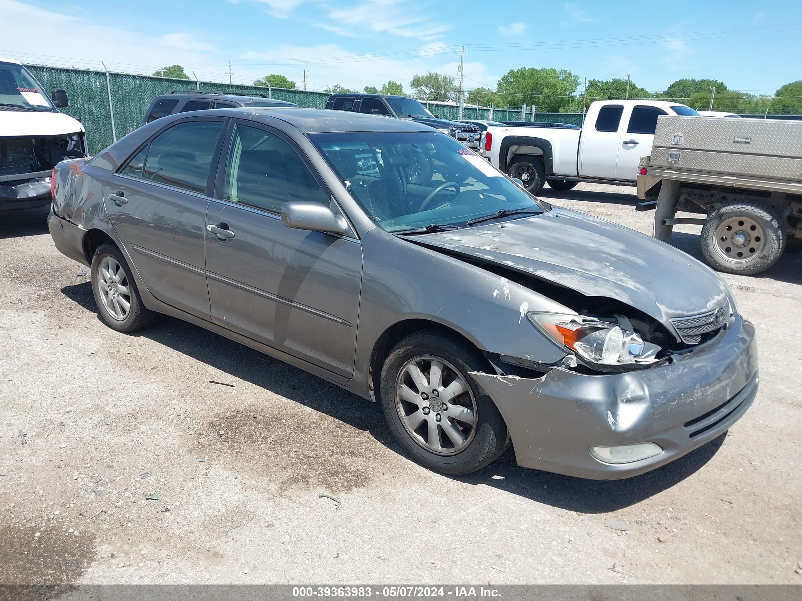 toyota camry 2002 4t1bf32k22u509683