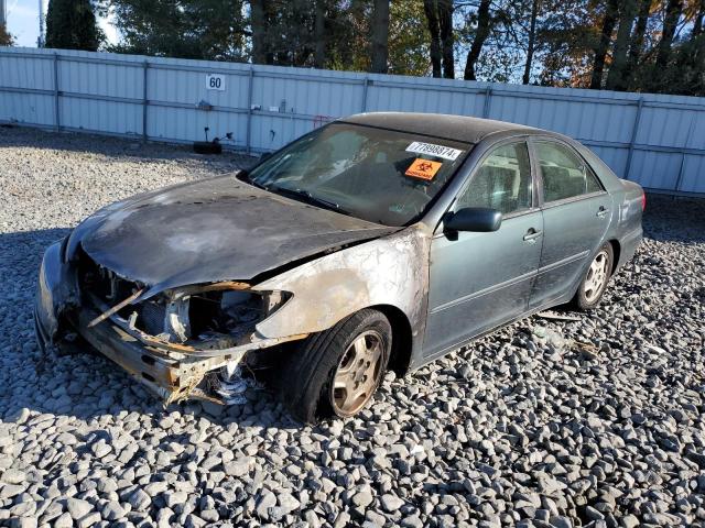 toyota camry le 2002 4t1bf32k22u519484