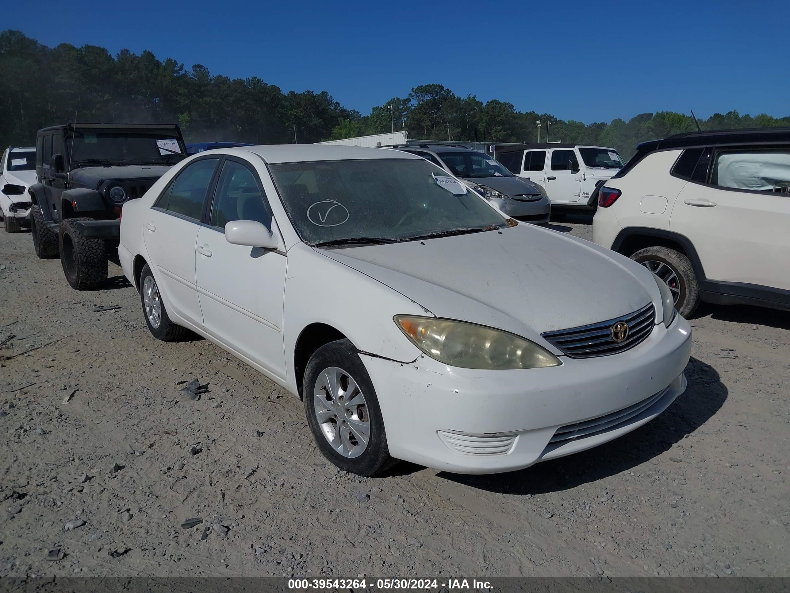 toyota camry 2005 4t1bf32k254607522