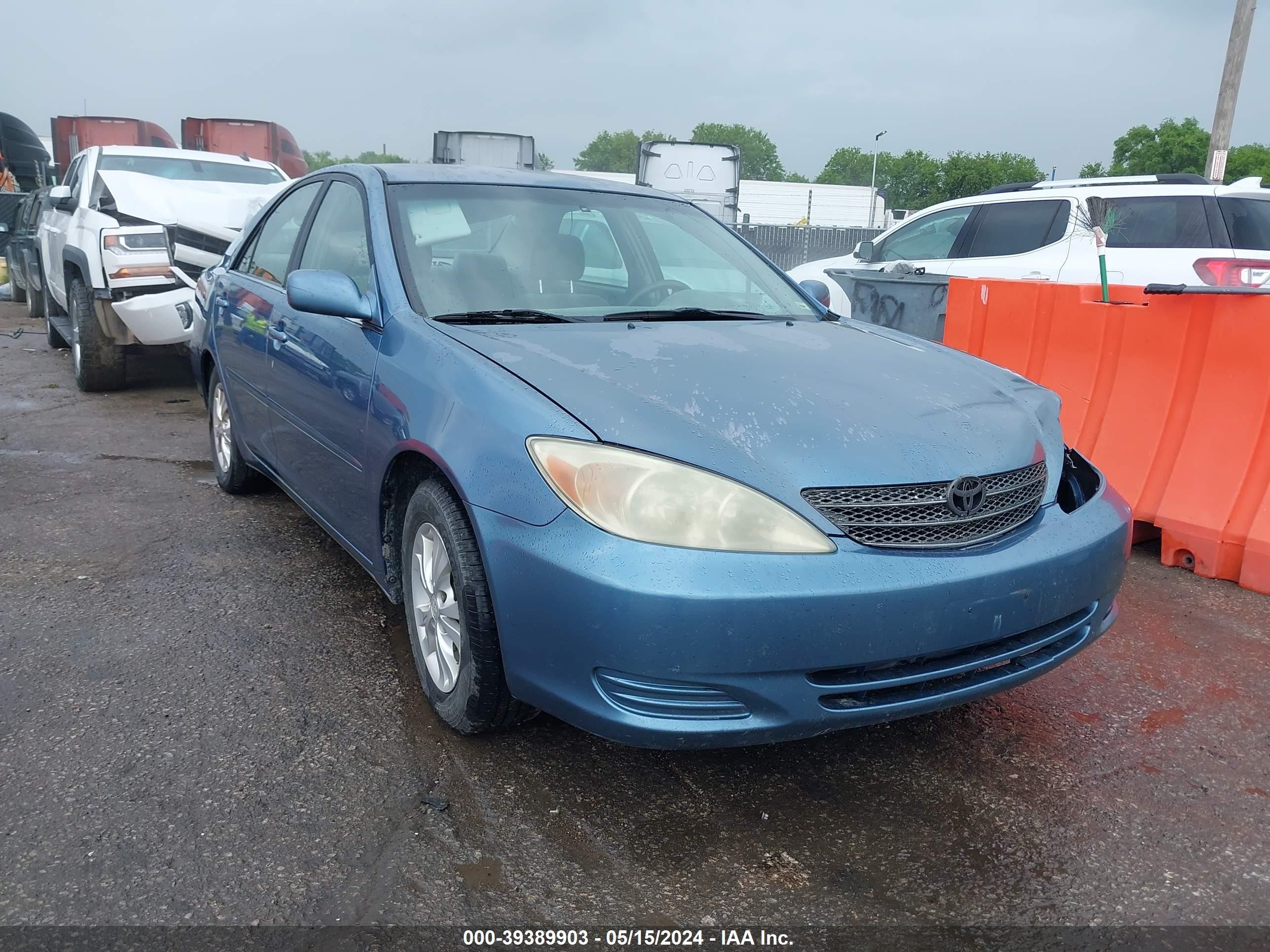 toyota camry 2004 4t1bf32k54u569220