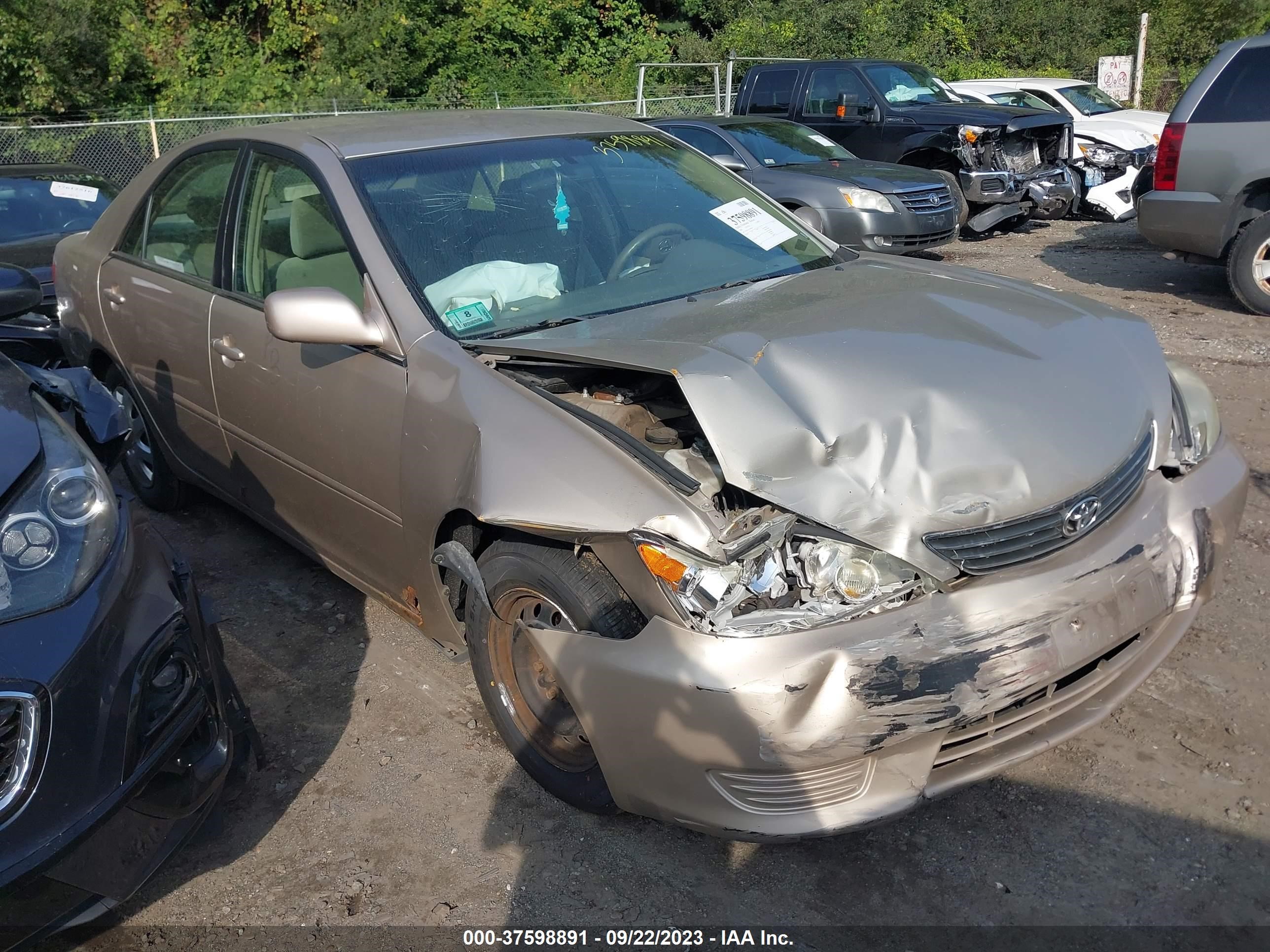 toyota camry 2005 4t1bf32k55u097666