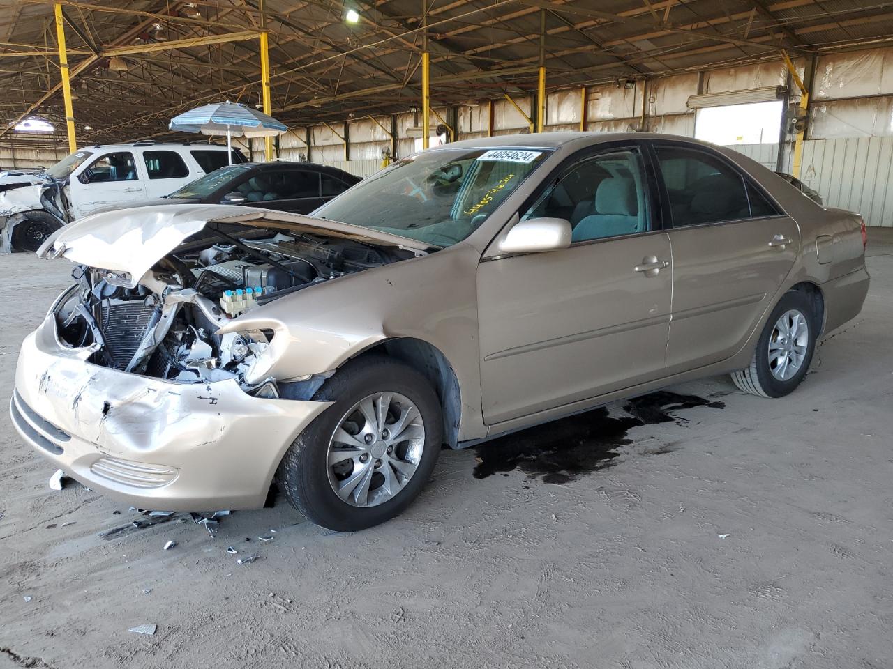 toyota camry 2004 4t1bf32k64u570229