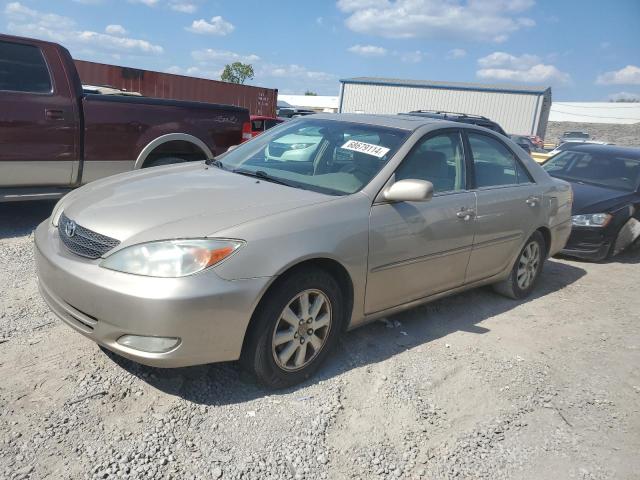 toyota camry le 2004 4t1bf32kx4u588958