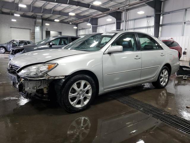 toyota camry le 2005 4t1bf32kx5u597662