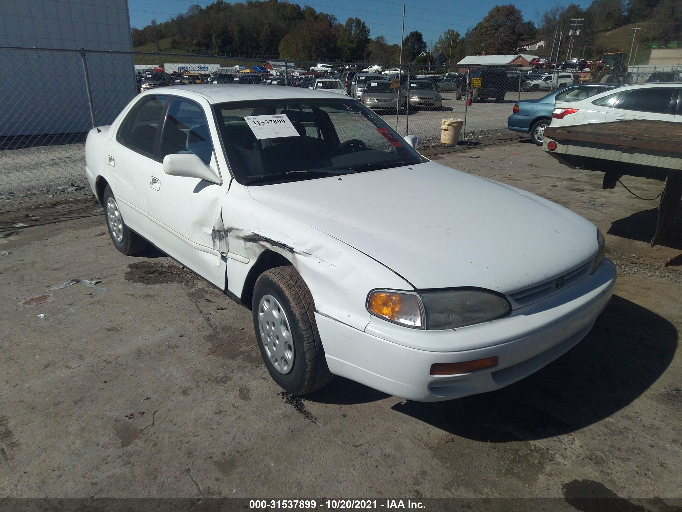 toyota camry 1996 4t1bg12k2tu944352