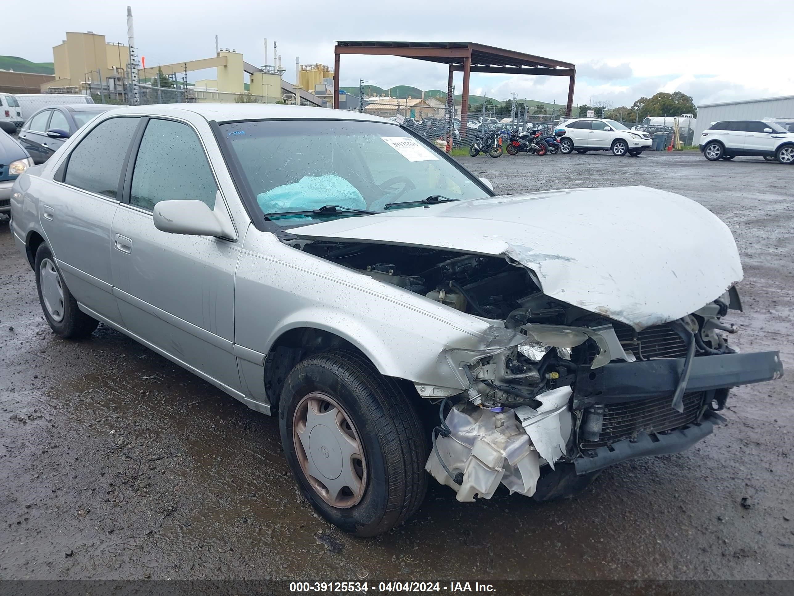 toyota camry 2000 4t1bg22k2yu642766