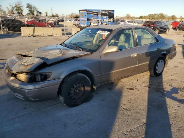 toyota camry ce 1999 4t1bg22k3xu420378