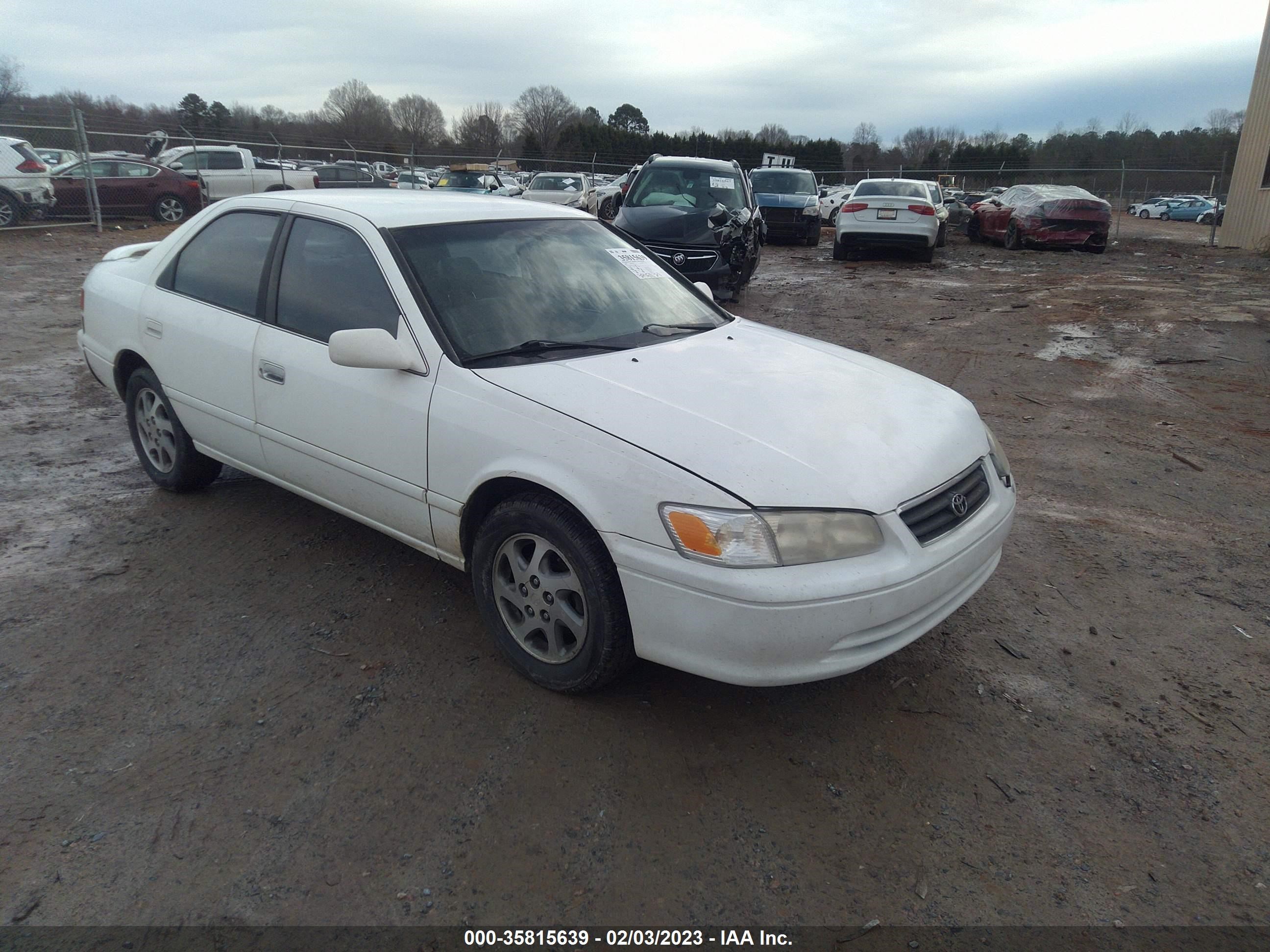 toyota camry 2000 4t1bg22k7yu995052