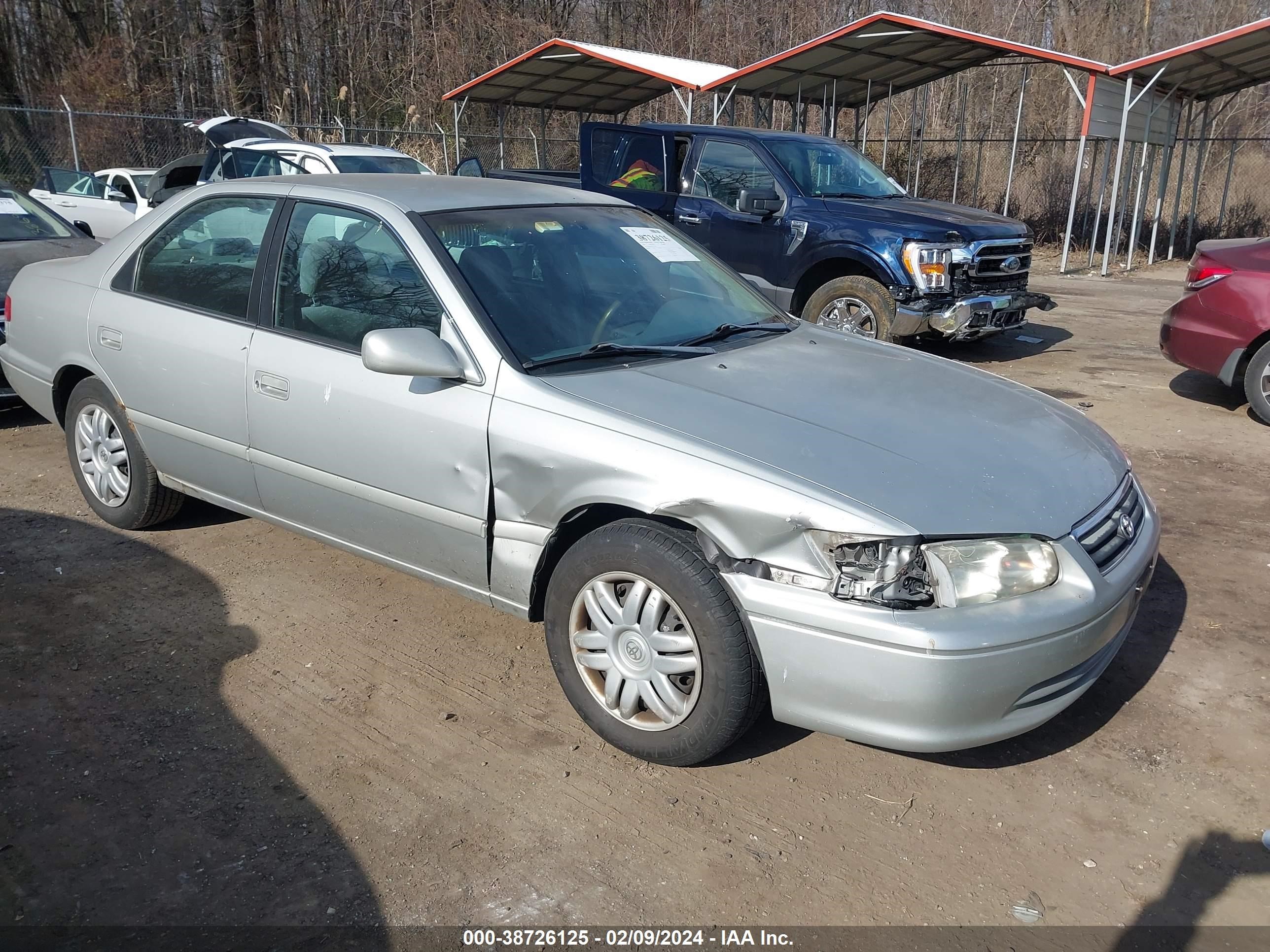 toyota camry ce 2001 4t1bg22k91u075039