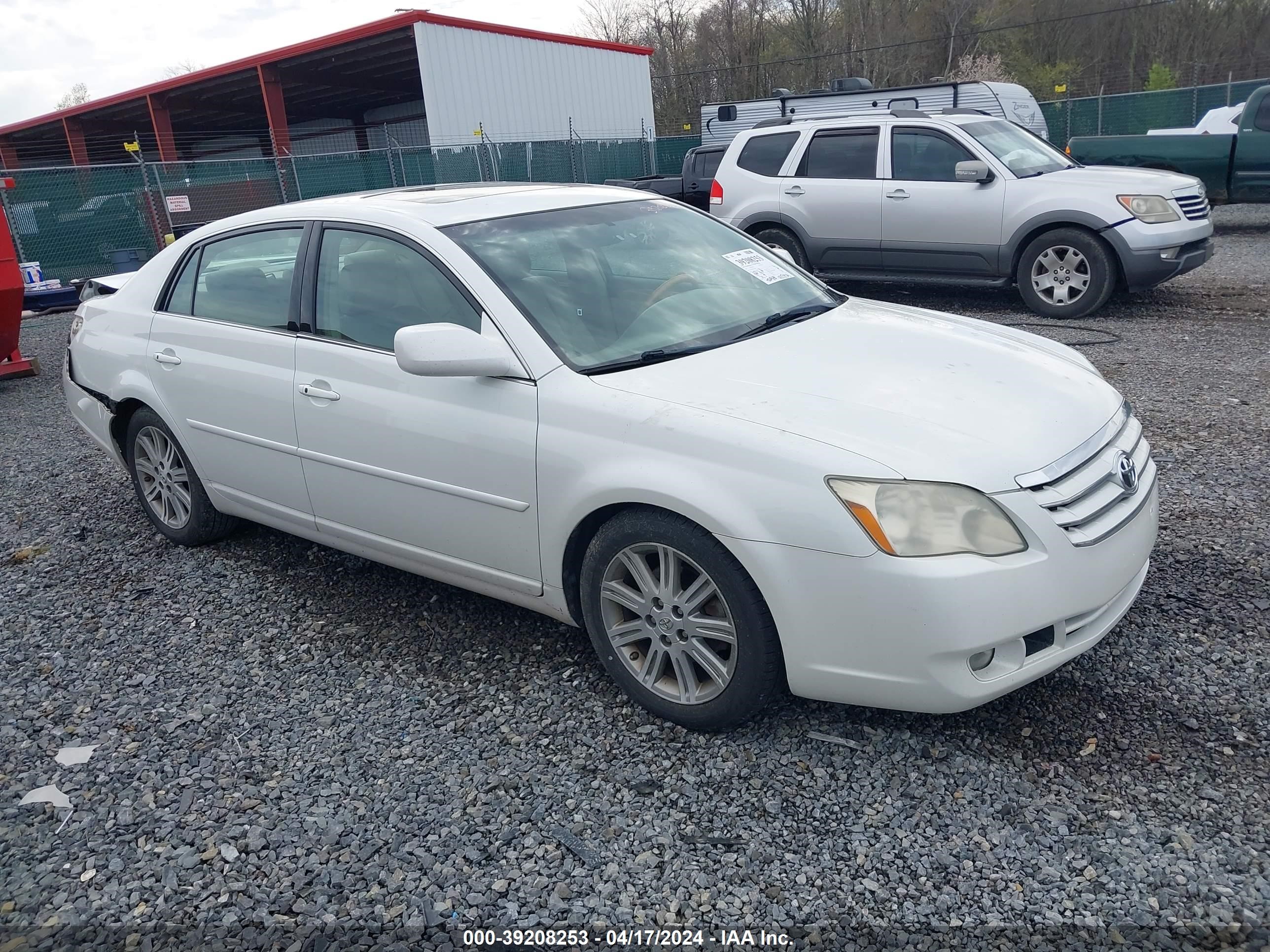 toyota avalon 2007 4t1bk36b57u234422