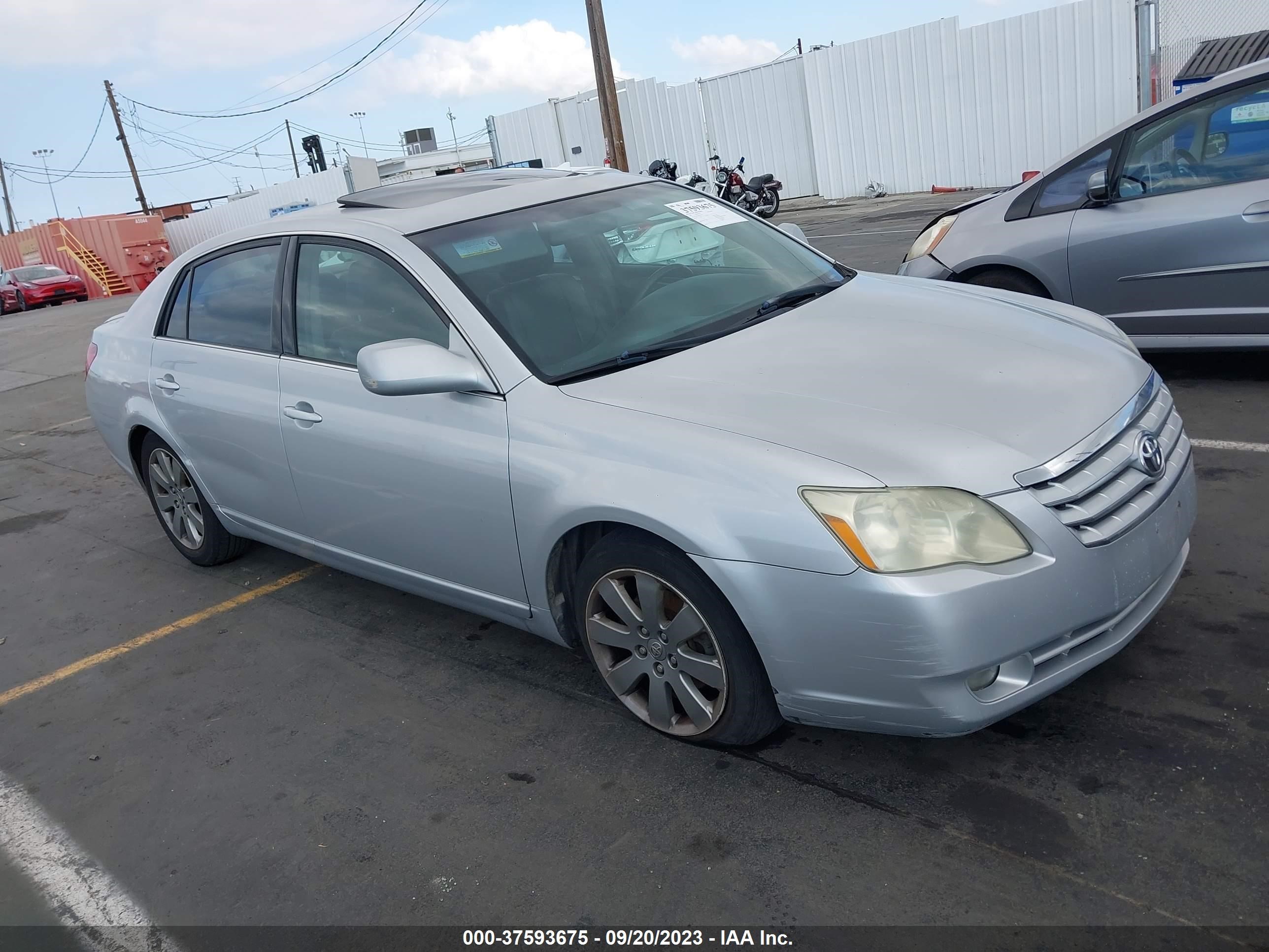 toyota avalon 2005 4t1bk36b65u017992