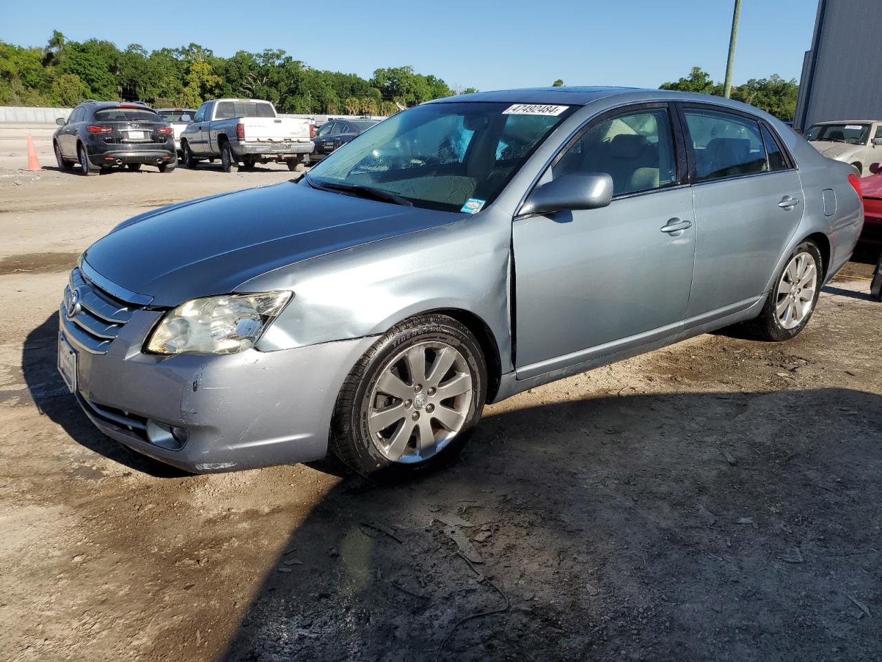 toyota avalon 2005 4t1bk36b85u050427