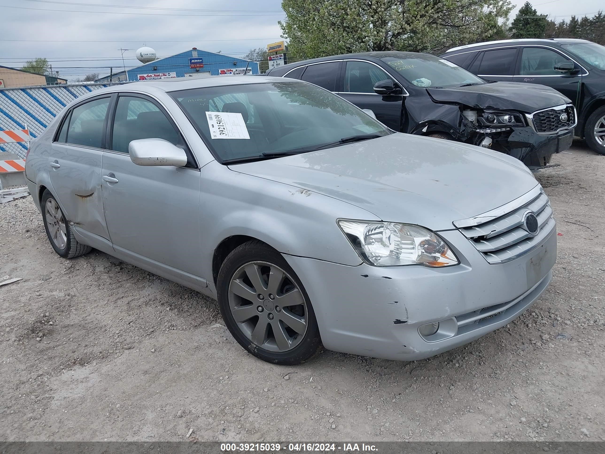 toyota avalon 2005 4t1bk36b95u039419