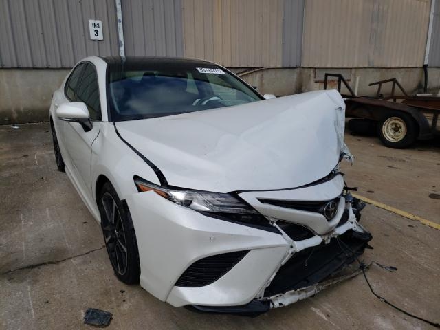 toyota camry xse 2018 4t1bz1hk8ju001655