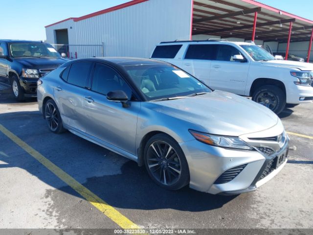 toyota camry 2018 4t1bz1hk8ju019671