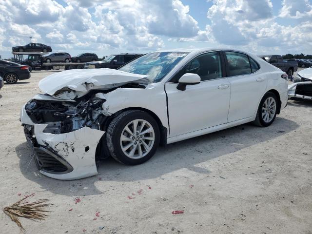 toyota camry le 2021 4t1c11ak0mu530852