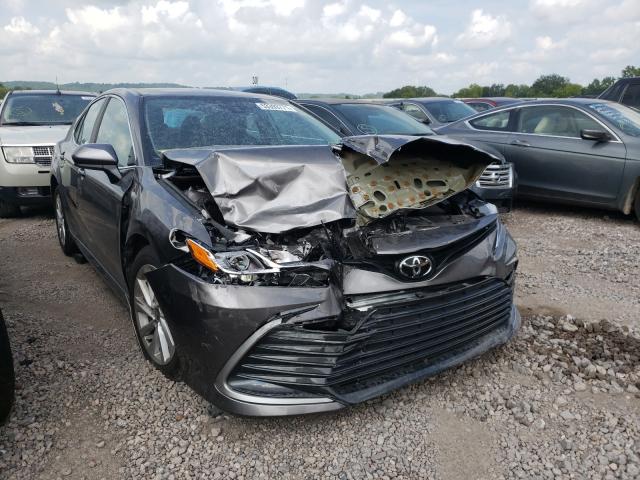 toyota camry le 2021 4t1c11ak0mu536750