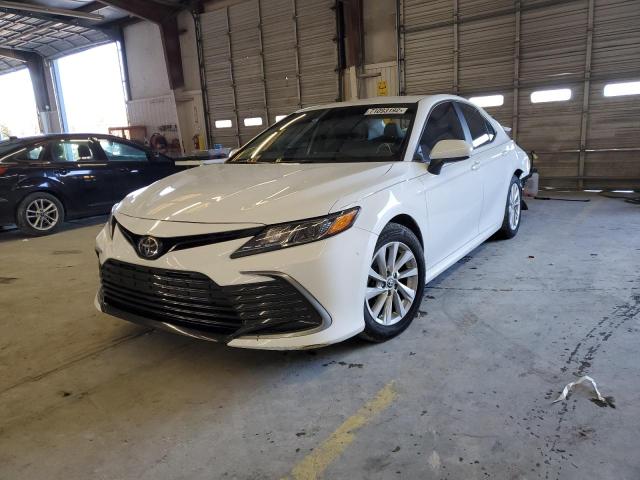 toyota camry le 2021 4t1c11ak0mu563527