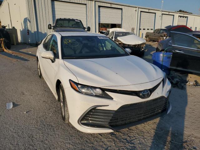 toyota camry le 2022 4t1c11ak0nu667257