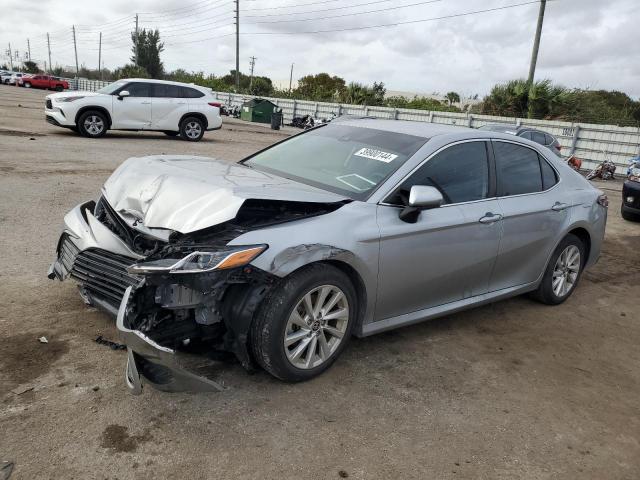 toyota camry le 2021 4t1c11ak1mu520167