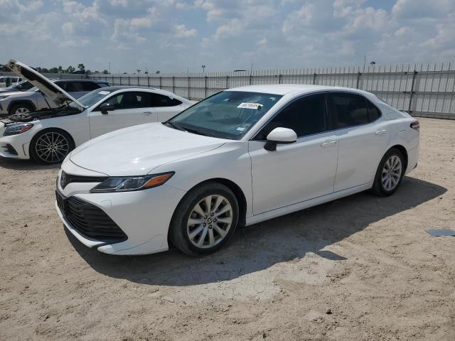 toyota camry le 2020 4t1c11ak2lu965192