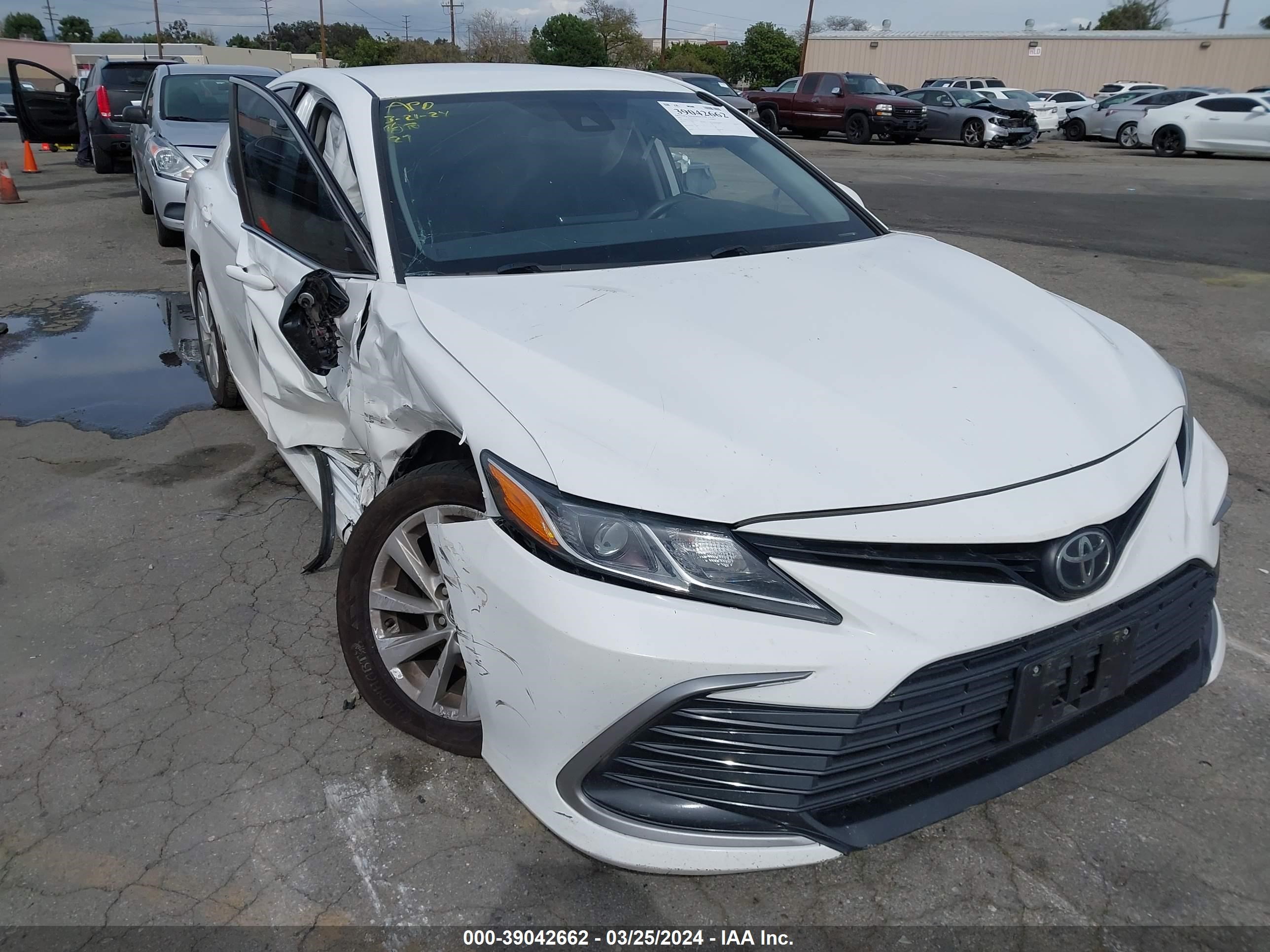 toyota camry 2021 4t1c11ak3mu562131