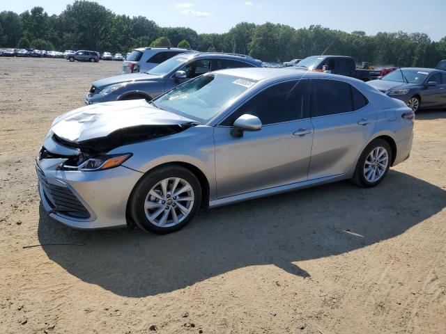 toyota camry le 2022 4t1c11ak3nu670542