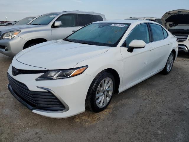 toyota camry le 2022 4t1c11ak3nu709064