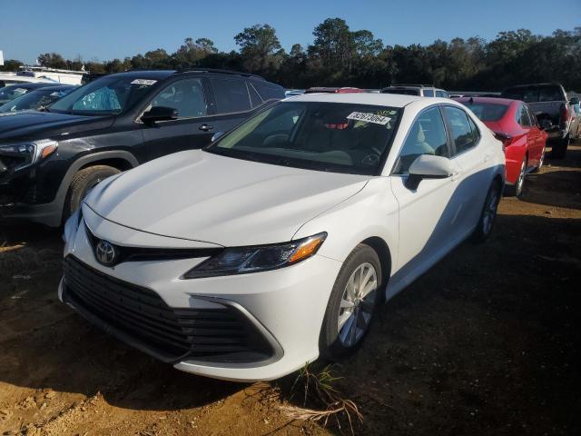 toyota camry le 2021 4t1c11ak4mu538646