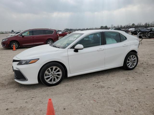 toyota camry le 2021 4t1c11ak4mu584560