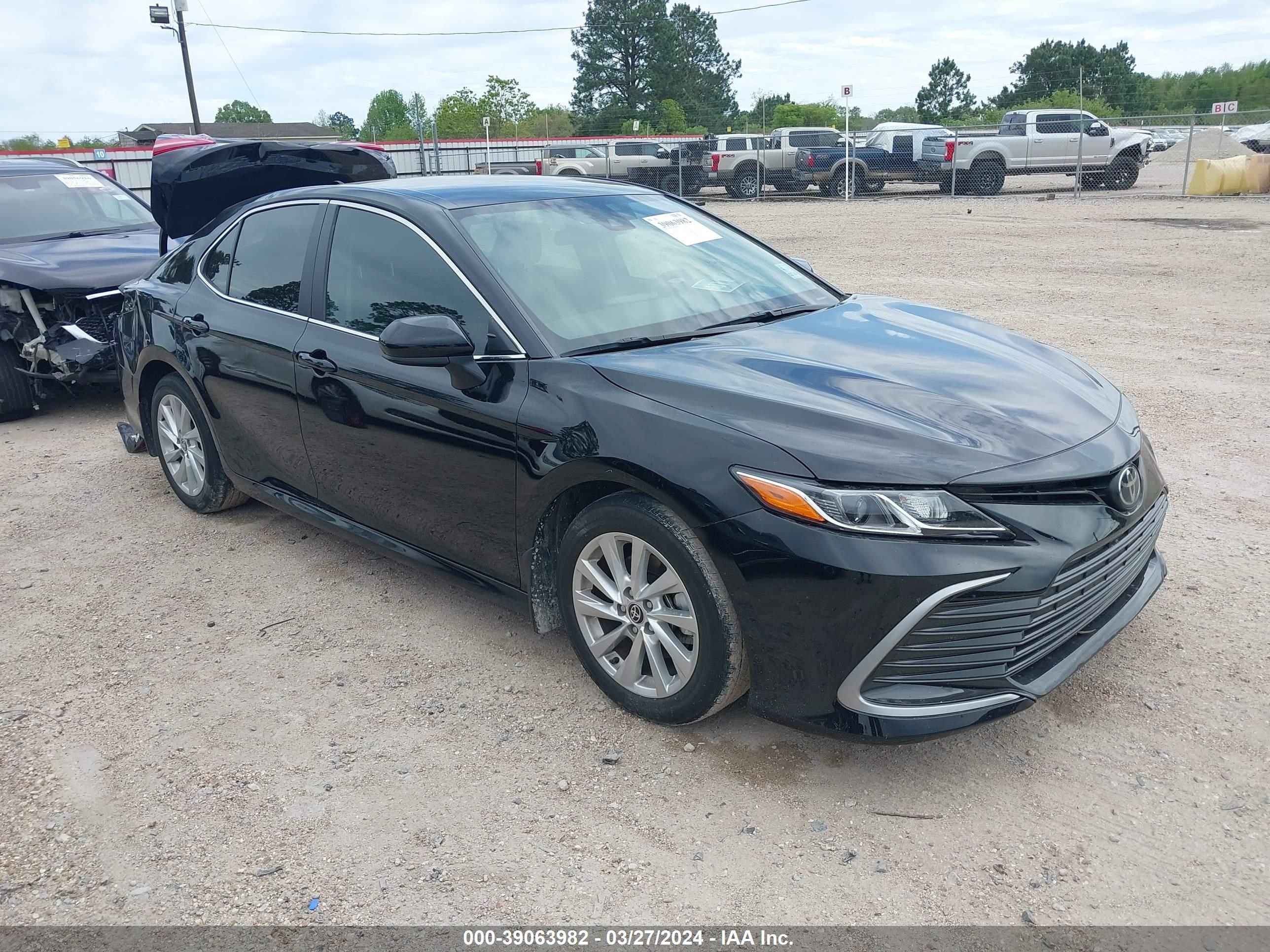 toyota camry 2022 4t1c11ak4nu640613