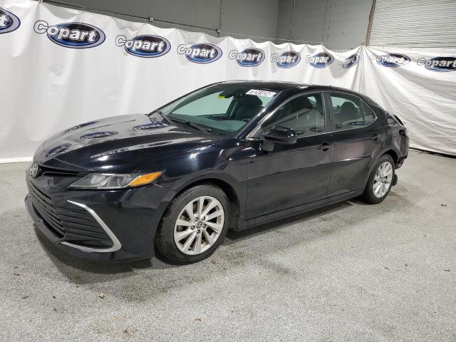 toyota camry le 2021 4t1c11ak5mu573941