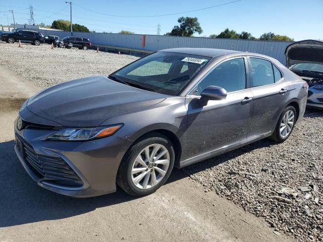 toyota camry le 2022 4t1c11ak5nu651751