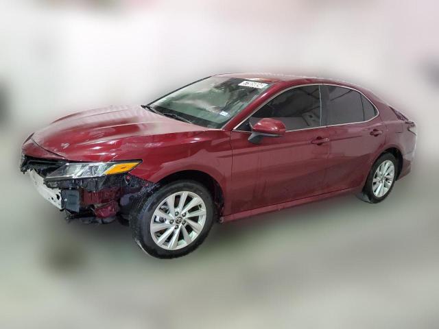 toyota camry le 2022 4t1c11ak5nu695961