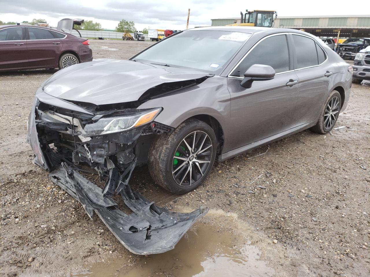 toyota camry 2021 4t1c11ak6mu560549