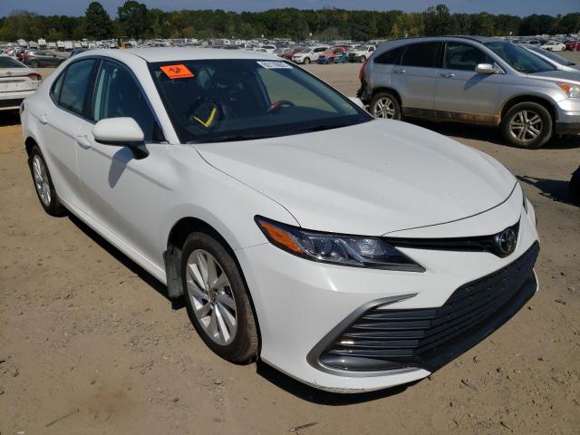 toyota camry le 2022 4t1c11ak6nu646624